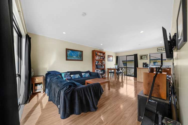 3/8 Margan Avenue New Lynn_9
