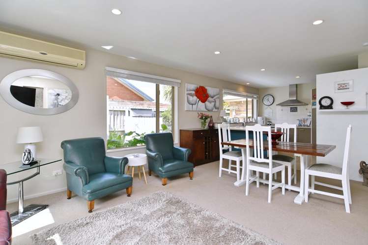 22 Sweet Waters Place Woolston_5