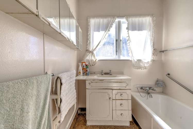 98 Mahoe Street Melville_13