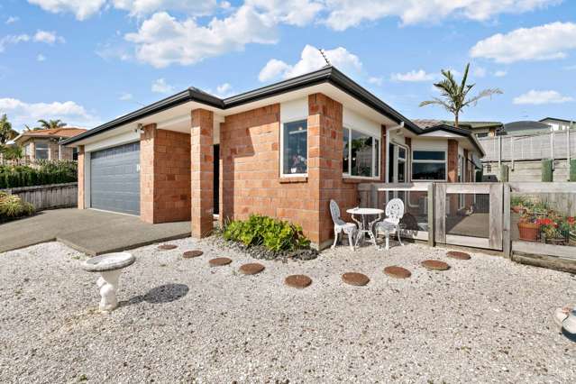 24 Elan Place Stanmore Bay_1