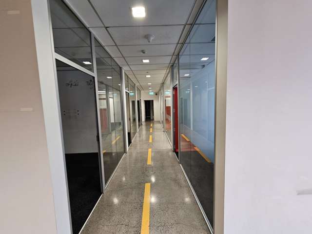 79-83 Beach Road Auckland Central_4