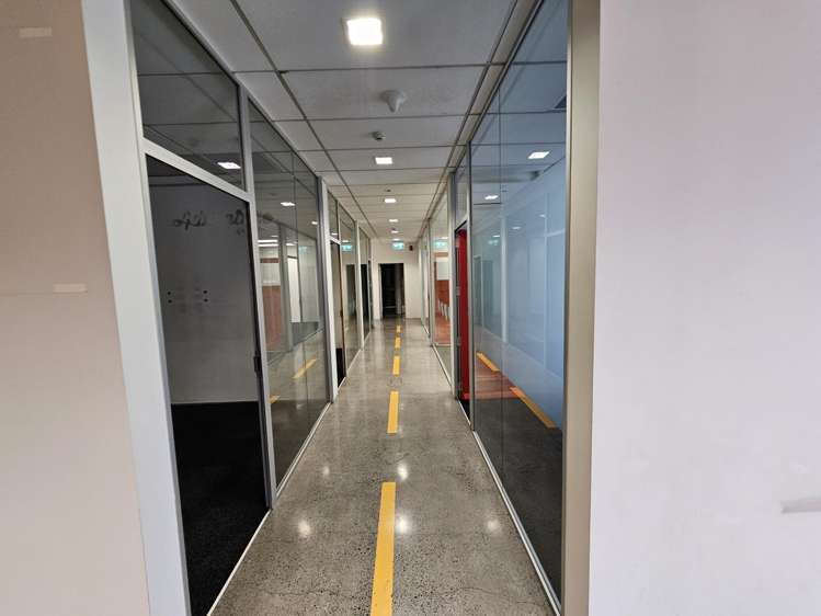 79-83 Beach Road Auckland Central_4