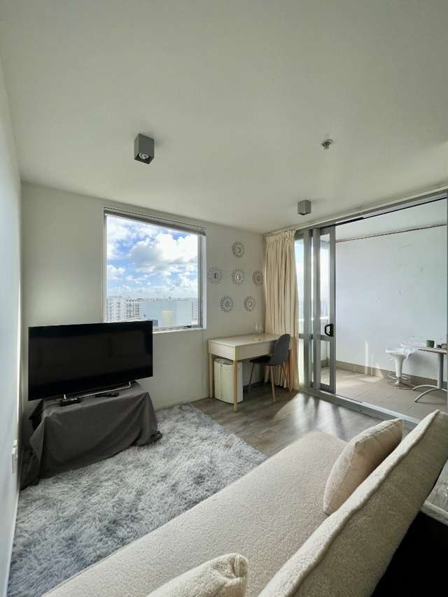 11H/15 City Road 10015_1