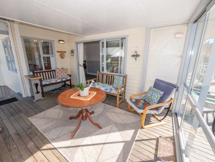 267 State Highway 10 Cable Bay_19