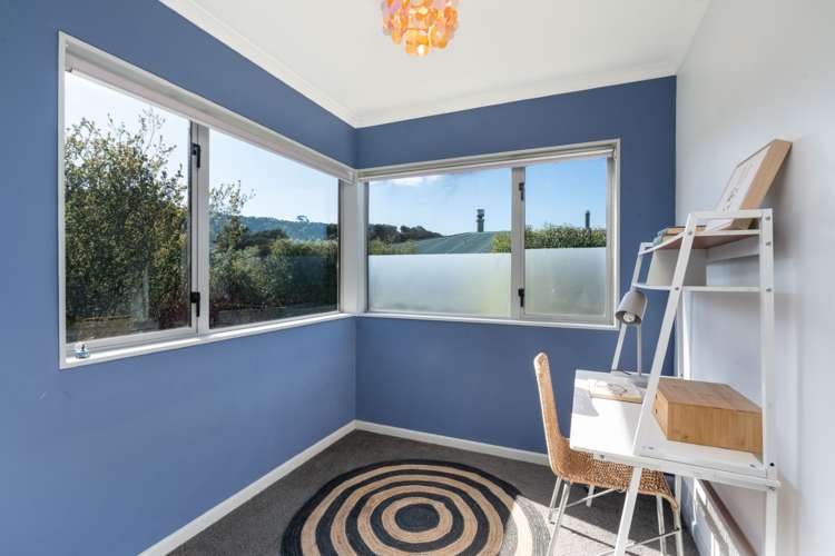 5 Freyberg Road Fairfield_13
