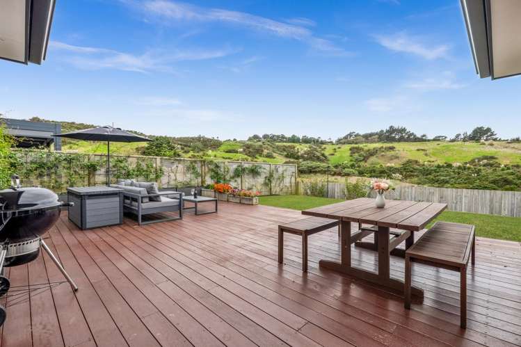 13 Otaota Way Flat Bush_2