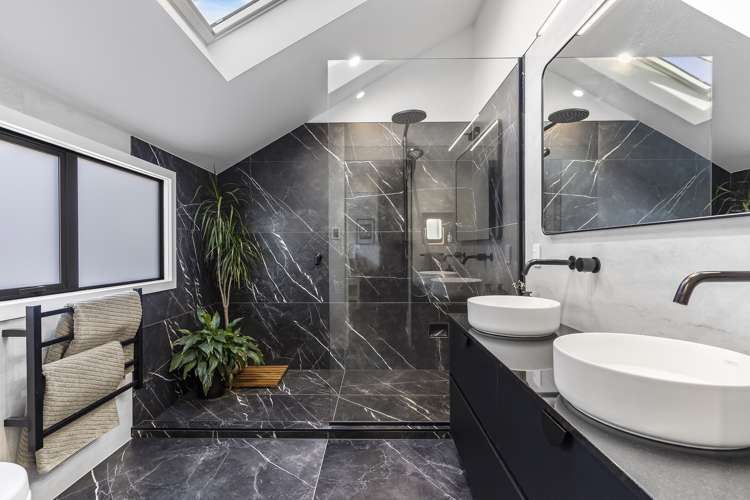 107 Pacific View Drive Whangamata_18