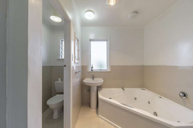 3 Yorkshire Road Silverdale_10