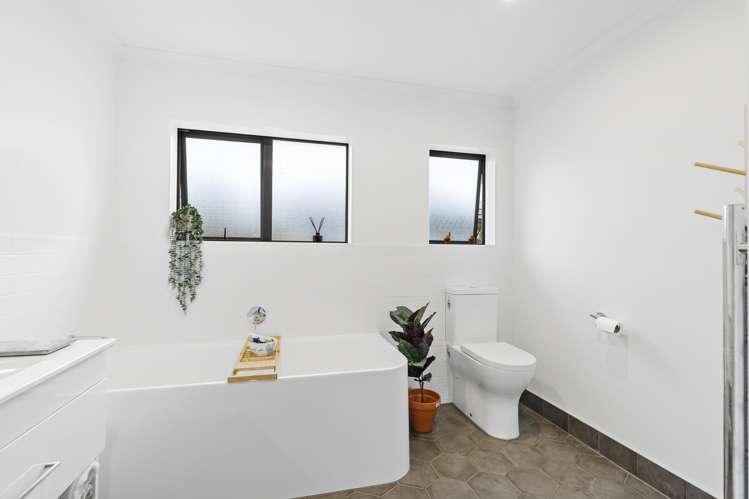 16 Daniel Place Kelvin Grove_22