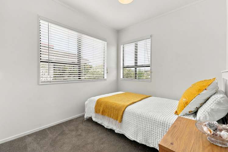 1/96 Alton Avenue Hillcrest_28