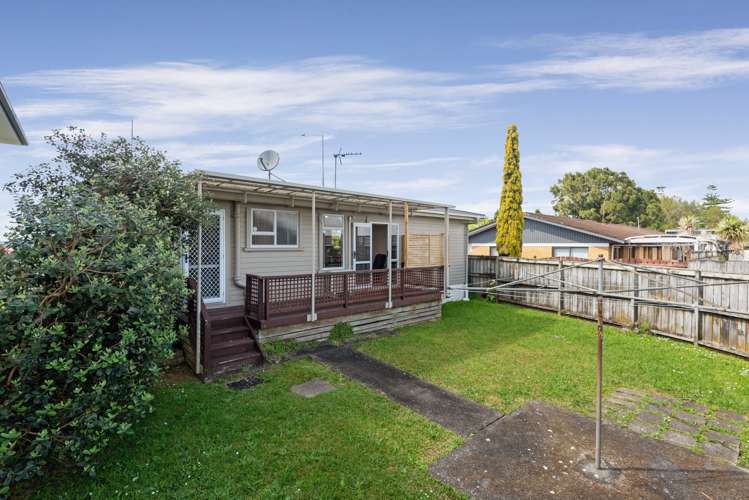 180 Te Atatu Road Te Atatu South_8
