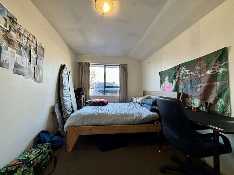 141 Lincoln Road Addington_8