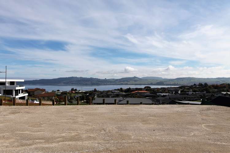 35 Botanical Heights Drive Waipahihi_2