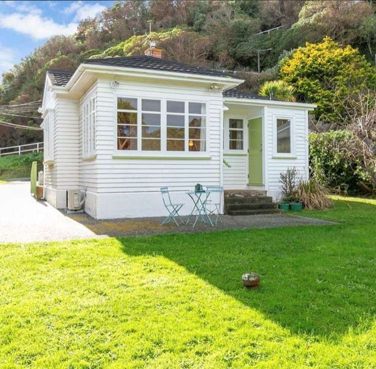 16 Athens Street Miramar_1