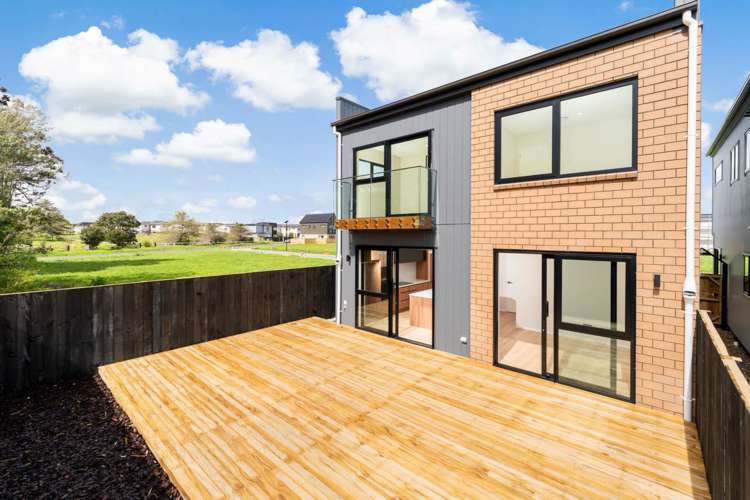 43 Picnic Point Road Hobsonville_2