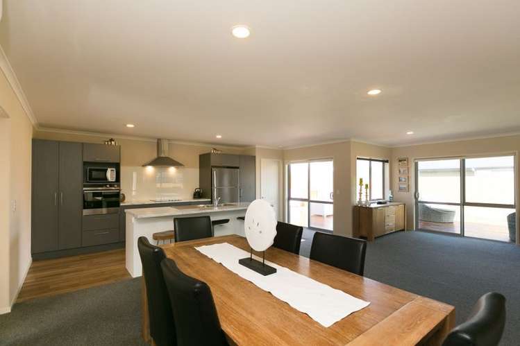 6 Cooke Farm Grove Waiwhakaiho_9