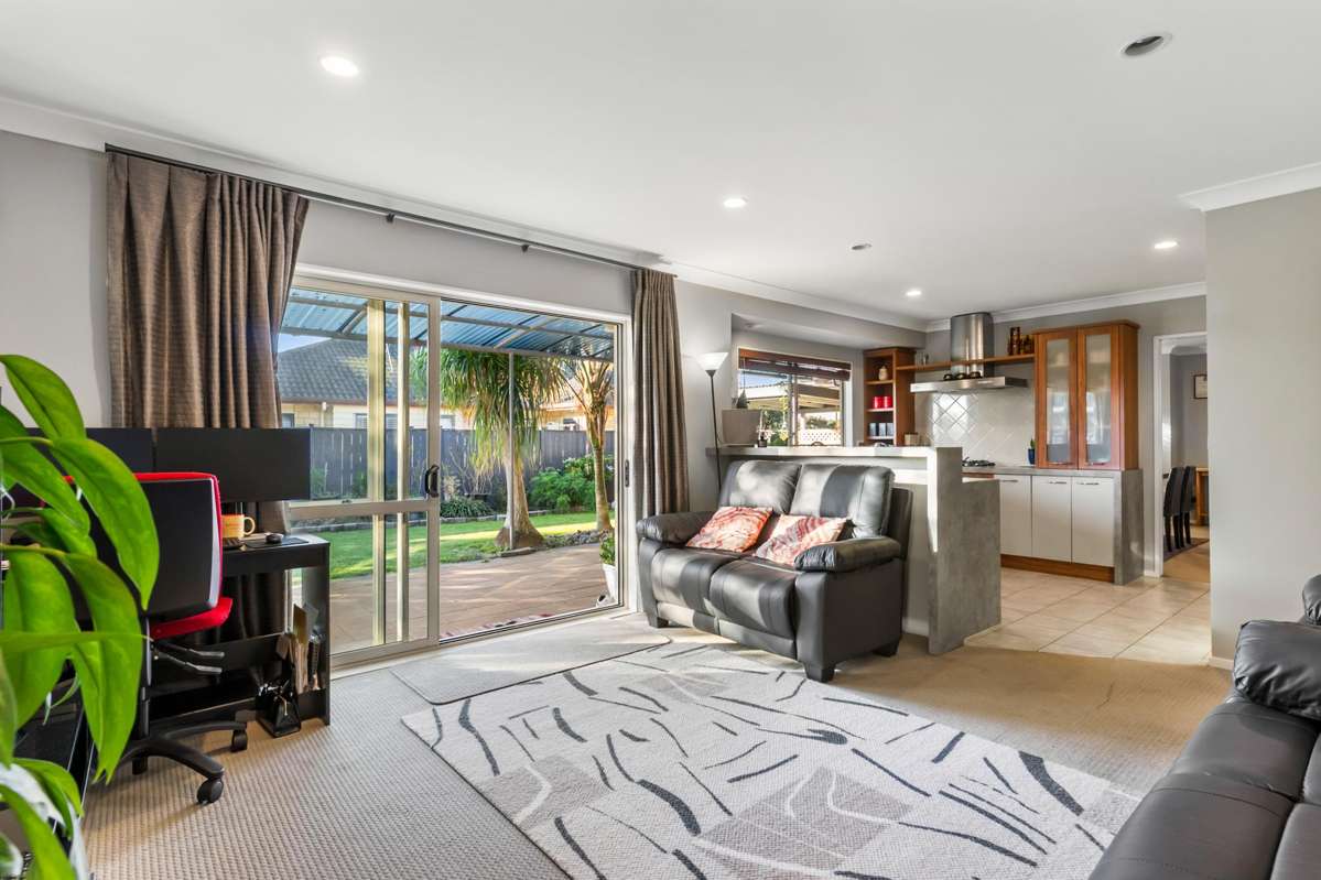 200 Carnoustie Drive_4