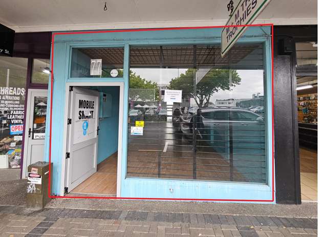 Retail Space for Lease in Central Papakura!