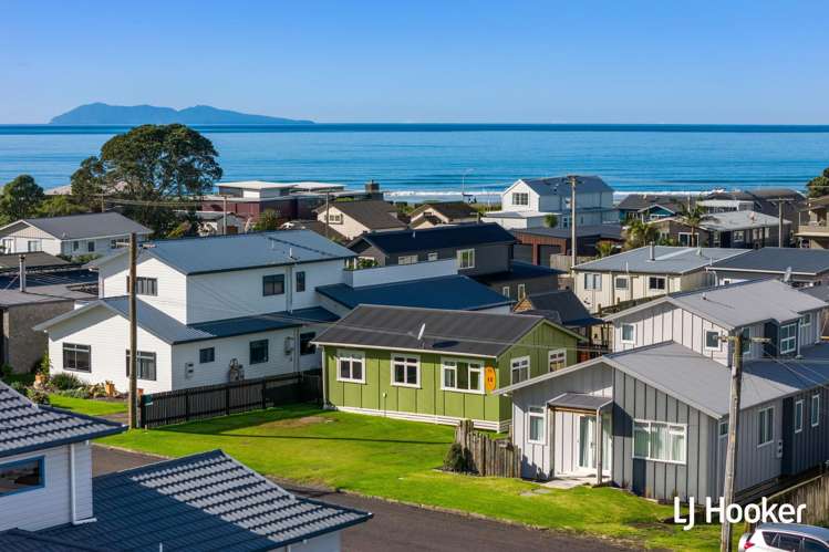 12 Marine Ave Waihi Beach_23