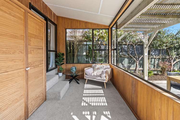 42 Gaine Street New Plymouth Central_19