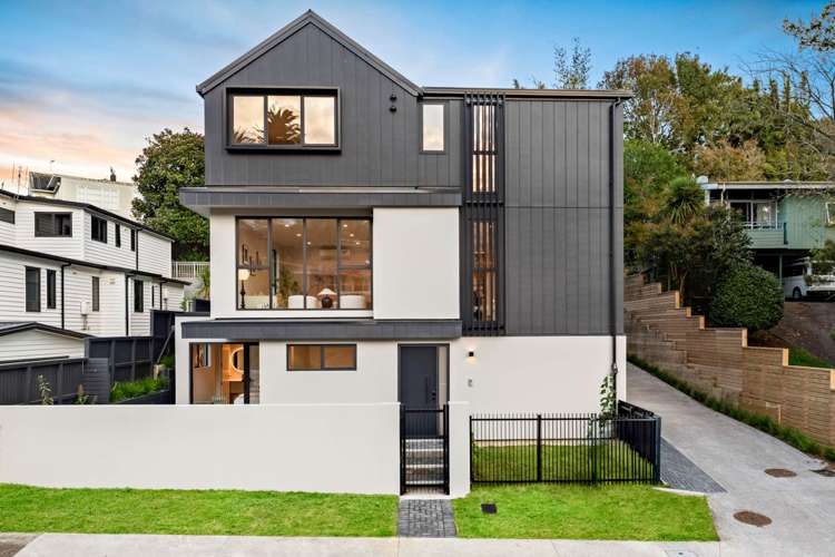 6A Debron Avenue_0