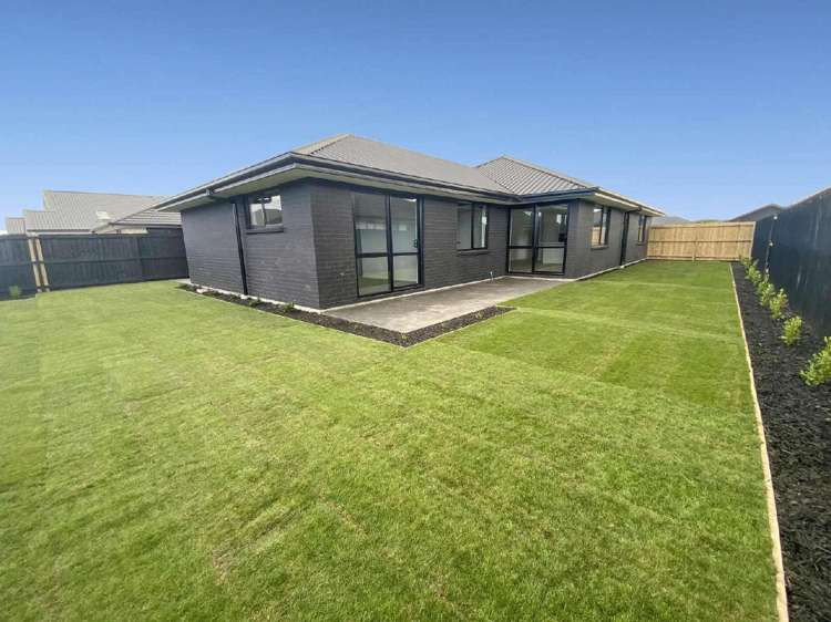 9 Chandlers Street Burwood_15