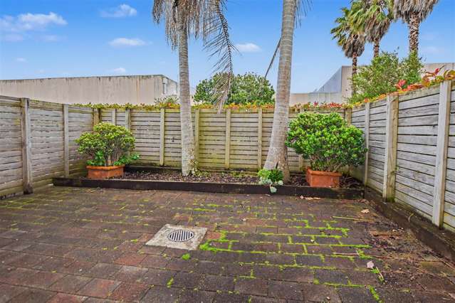 24A/30 Westward Ho Road Glen Eden_3