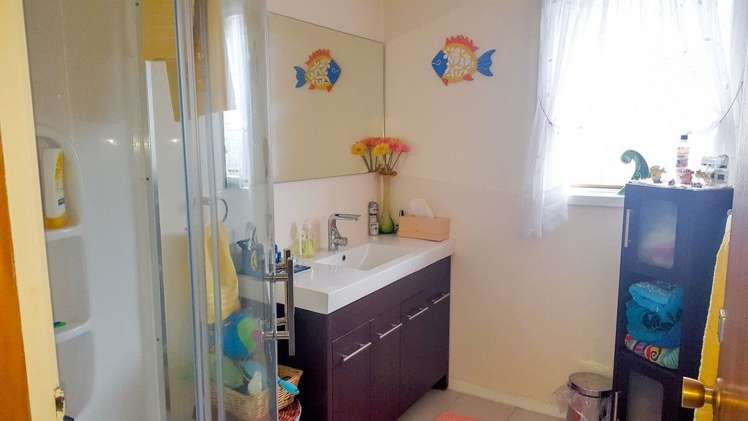 55 Boundary Road Clover Park_9