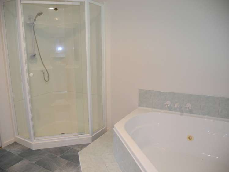 21 Walnut Place Akaroa_14