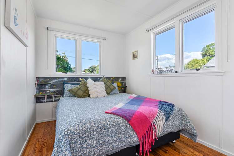 10 Bell Road Beachlands_11
