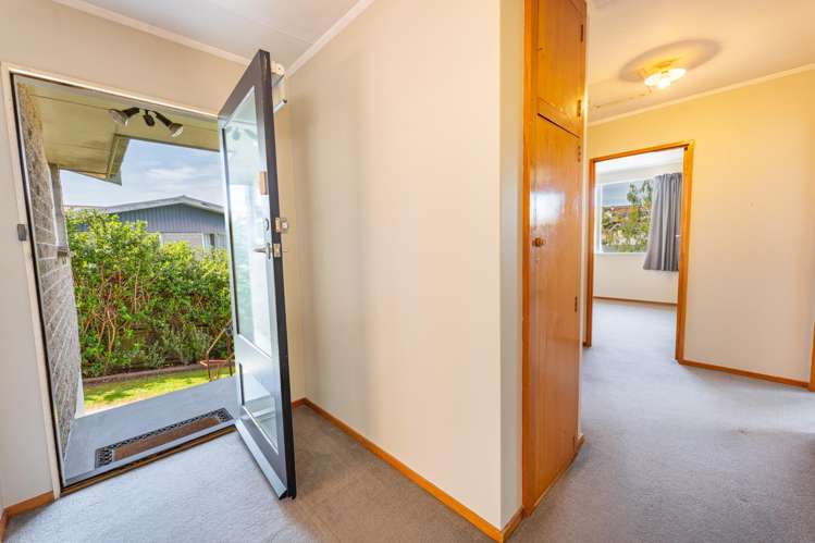 27 Benmore Street Glenwood_9