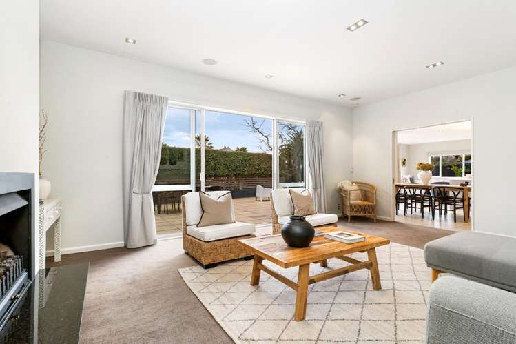 3 Leabridge Mews Harewood_8