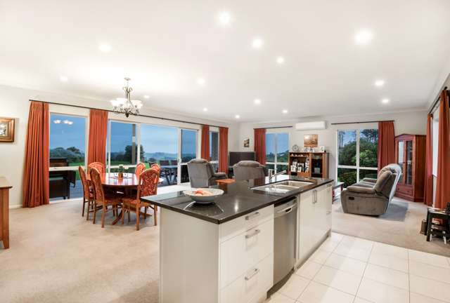 1400 Awhitu Road Pollok_3