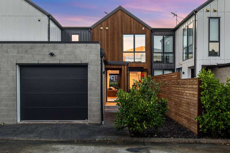 75 Bonair Crescent Silverdale_8