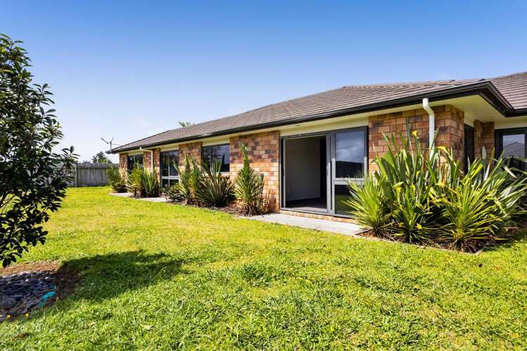 8 County Drive Hawera_17