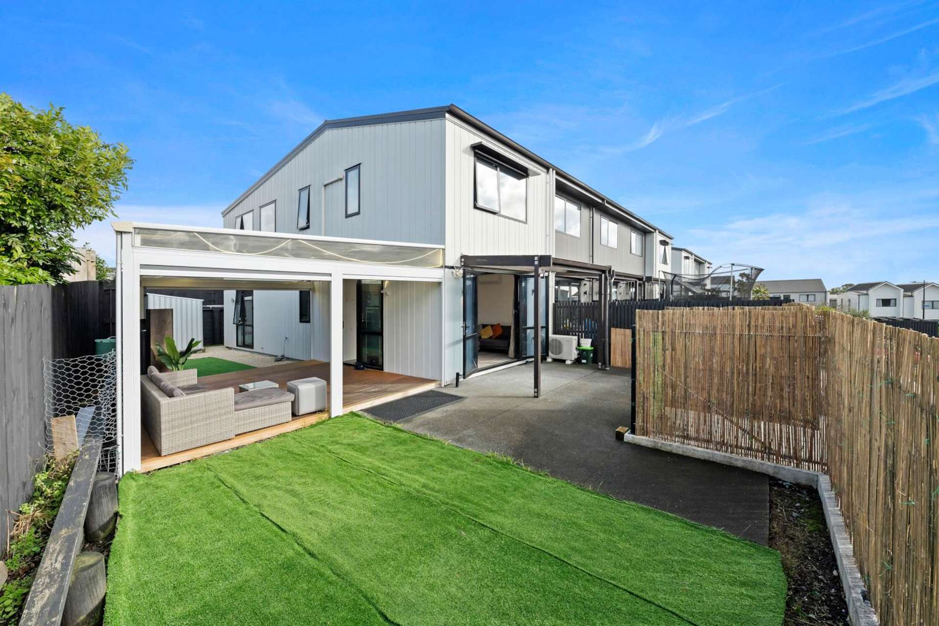 17 Ofanoa Lane Mount Roskill_0