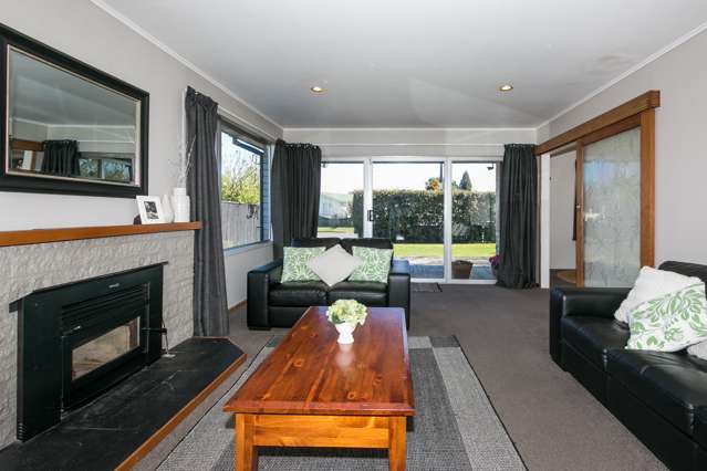 65 Elliott Crescent Havelock North_4