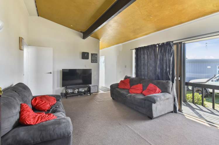 5 Iris Place Clendon Park_2