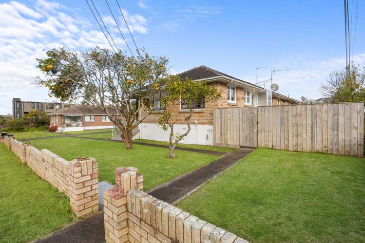 11/17 Kings Road Panmure_19