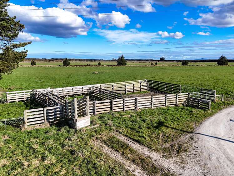 529 Clearwater Road Awarua_5