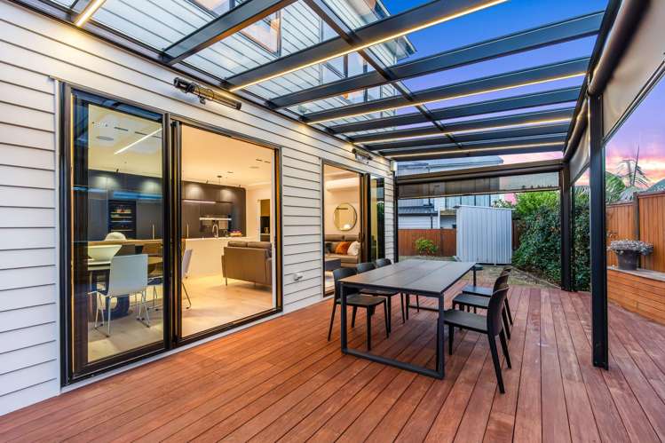 7 Headsail Drive Long Bay_7