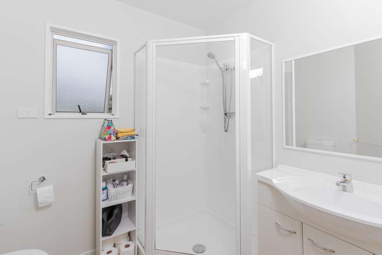 9 Enticott Place Huntsbury_15