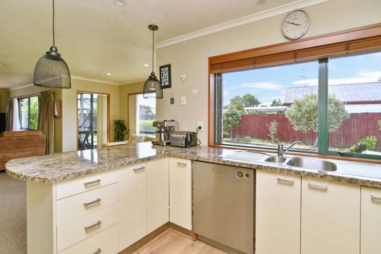 4 Stopforth Street Woodend_10