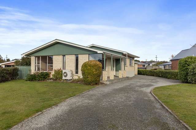 Charming Three-Bedroom Home in Pleasant Point