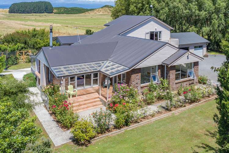 283 Oturoa Road_0