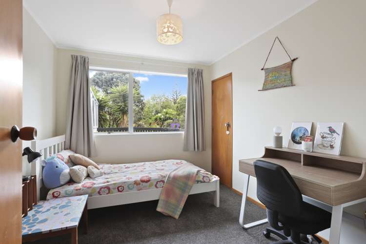 18 George Herring Place Glen Eden_10