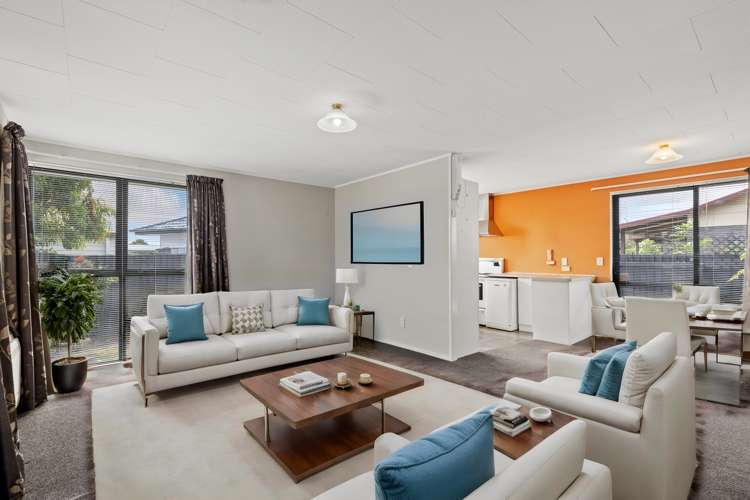 2/27 Vickerys Road Wigram_1