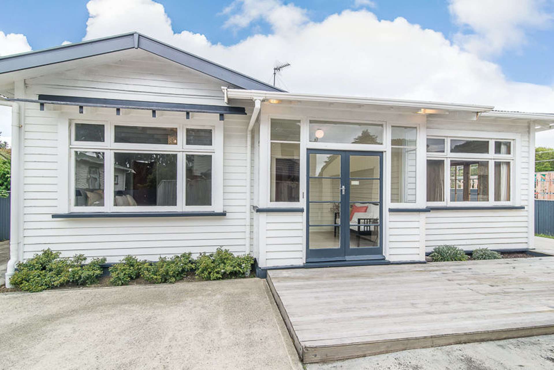 40a Cambridge Terrace Waiwhetu Lower Hutt City Houses for Sale