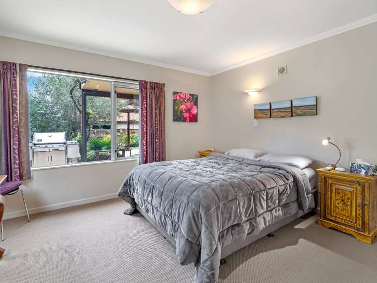 29 La Lena Grove Fitzherbert_33