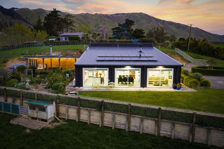 165 Albert Road Tokomaru_37